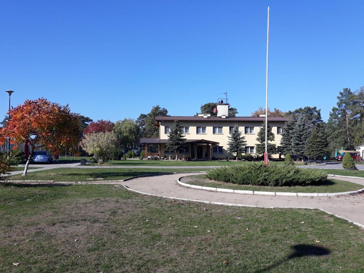 Ow Mikomania Charzykowy Exterior photo